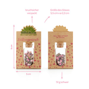 Anverso y reverso de nuestra persona favorita, decorado con corazones grandes y pequeños.