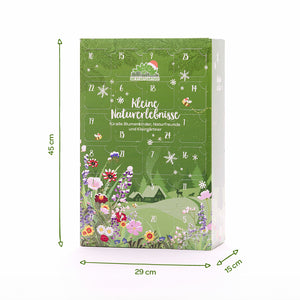 Calendario de adviento verde con motivos florales, de 45 cm de alto, 29 cm de ancho y 15 cm de fondo.